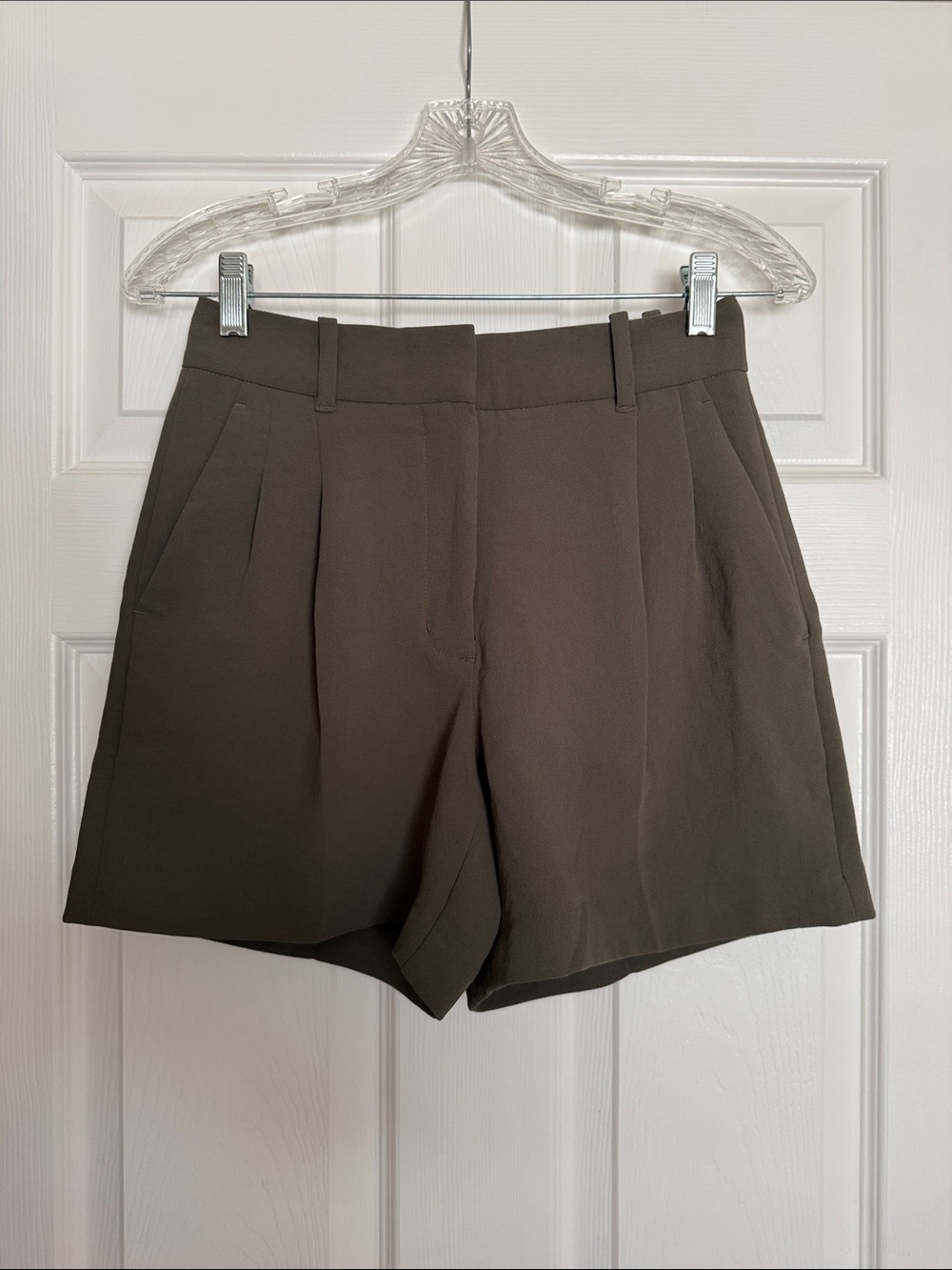 Aritzia Dark Olive Effortless 5in Shorts 2